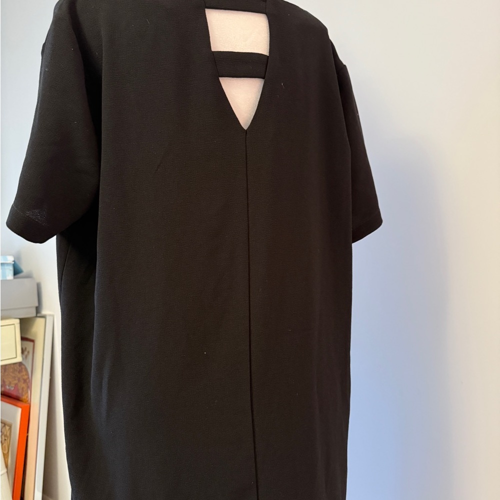Bobeau Black Dress with Back Cut Out Size XL - Picture 6 of 8